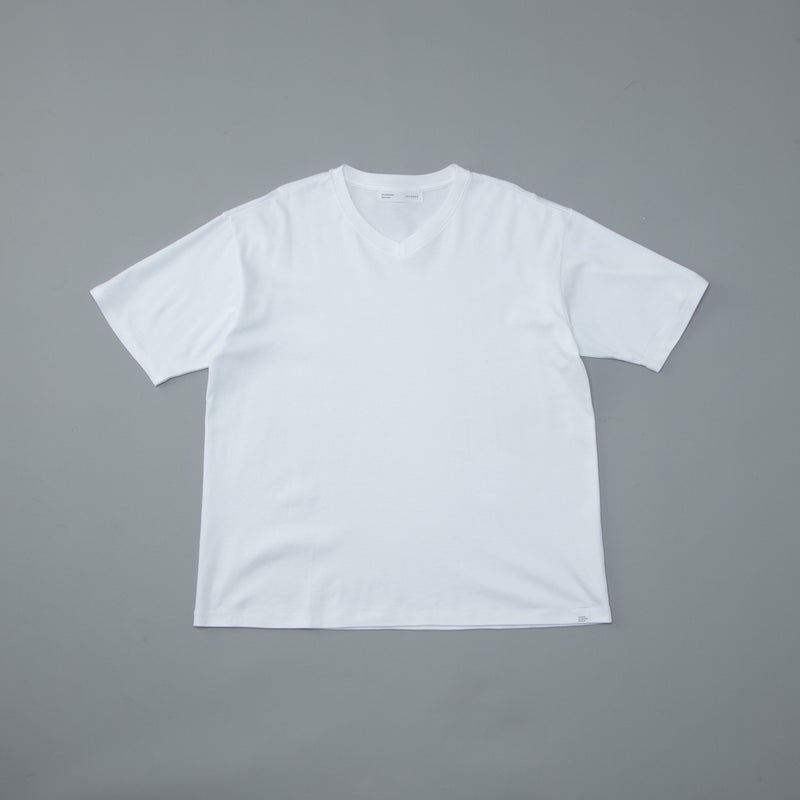 VネックスタンダードTシャツ　ホワイト